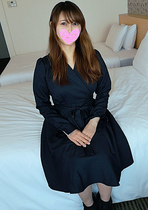 No personal photography Two hours of daytime just indulging in the desire as a secret meeting man at a hotel with a God milk G cup half beauty That beautiful body shines more lewdly Akari 25 years old