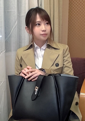 Seriously Flirt, First Shot 1270 I Thought She Was A Job Hunting Student, But She Comforted A Cute Young Wife Who Was Left By Her Married Office Lady Husband