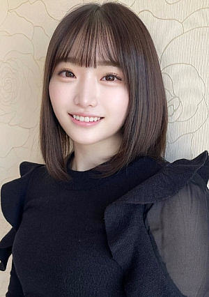 Karin-chan who has 1 experienced person and over 100000 followers has beautiful E-cup breasts that make you want to stretch out and admire the world of adults