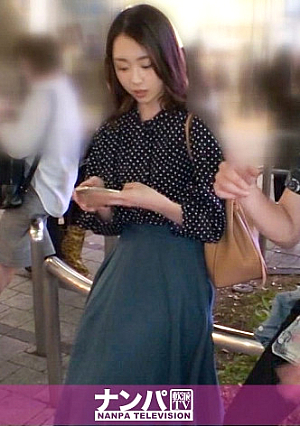 Seriously Flirt, First Shooting 1418 I Talked Friendlyly To My Girlfriend Waiting For A Friend In Shinjuku I Lacked Contact With A Man And My Heart Is Dry... Let's Moisturize With My Body A Slender Shaved Pussy Girl Charges Up With A Cock For The First Time In A Long Time