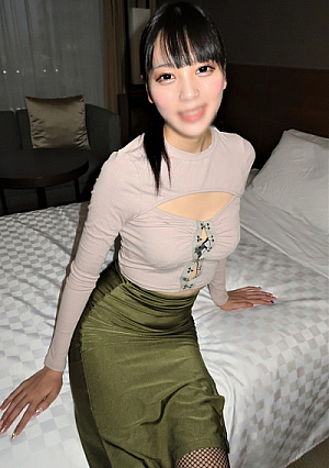 Shes a beautiful woman but shes reading a gross vagina