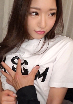 Seriously Pickup, First Shot 1317 A Exceptional Beauty Who Picked Up In Shinjuku Earn A Little Pocket Money Before Going To Work And Get A Large Amount Of Sperm On Her Face