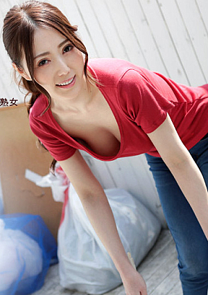No-bra Neighbor In The Morning: Rei Furuse