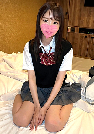 [Slope-style beautiful girl] Prefectural full-time light music club ② Fair-skinned girl who goes crazy with raw dick * First creampie record in her life
