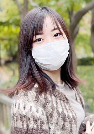 A country girl who just moved to Tokyo The ultimate in pure innocence 18-year-old Maki-chan who moved from the countryside this year has a lot of creampie adult experience with an innocent country girl who doesnt change from left to right