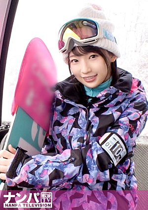 A college student with the strongest whitening skin on the slopes and a cute face with a sex magic that feels 30% more comfortable than the slope magic, and both the yukata and the heart are disturbed www