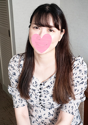 Uncensored A virgin-loving G-cup colossal office lady who suffers from pressure on her face but has a happy erection