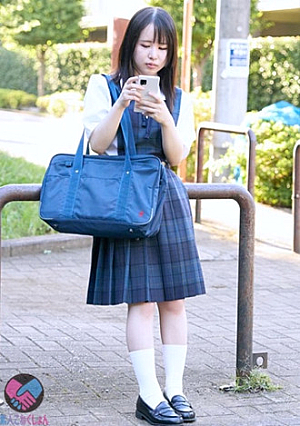 Tsukimatoi Behind The Minimum J System, Intrudes Into The House... After Playing With The Immature Mako By Himself And Peeping Ona, After Sleeping Soundly, Irama, Enjoying The Limbs With Toe Licking...