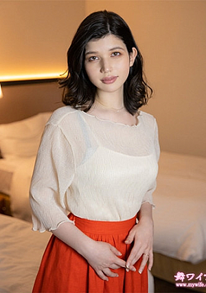 Lauren Arisa 2
