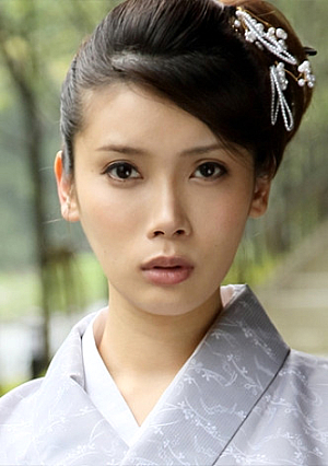 AKEMI 2nd shot