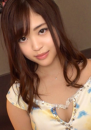 Active gravure's vaginal cum shot 2 shots in a row Gonzo outflow Published in Playboy Magazine