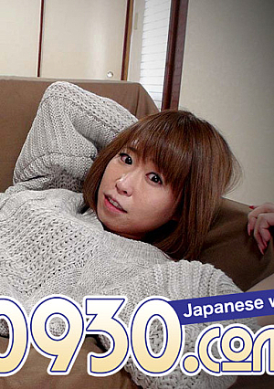 Mayuko Komuro 30 years old