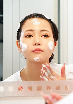 Natural Beauty : Beautiful Ms. Morimoto's Real Face