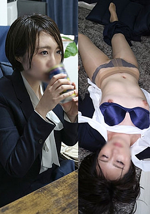 OL suit woman [Uncensored L**ked]
