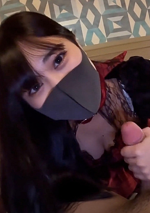 First aquarium date with 18-year-old black-haired beauty Shiori-chan! A large amount of vaginal cum shot on the body that has grown into a G cup! Life's first facial! A masterpiece of 2 works! [Plain clothes lifted] [First cosplay]