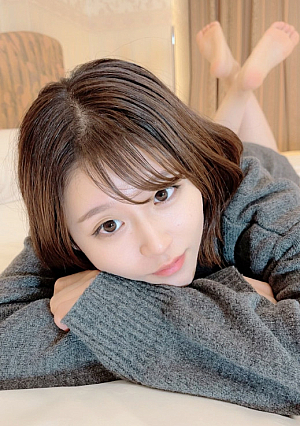Continuing fist pumps since we met Unanimously good girl Moe-chan first naked creampie