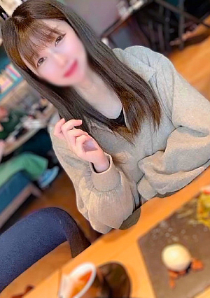 Appearance No First Shot snonqyzj A Local Girl Who Was Deceived On A Date On A Rainy Day And Brought To A Hotel Is A Massive Ejaculation In Her Truly Tight Man Who Exposed Her Lies