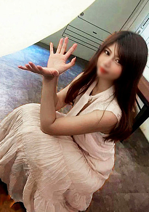 First shot uncensored snonqyzj A half-Latin beauty who is struggling with the funds for her modeling activities This cute inexperienced and highly sensitive woman has anxiety but her love juice is l**king and she has creampie convulsions in her pussy