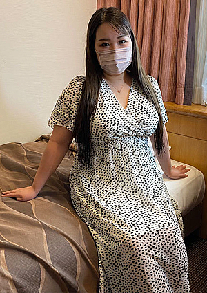 Gonzo creampie snonqyzj The lustful married woman with big breasts and a plump selfish body was so lustful that I thought she forgot to take off her clothes because of a debt