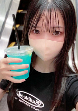 108 Newly moved to Tokyo Vocational School It was amazing to be able to have my first creampie in my life from such a simple girl who is slender but fair-skinned and has firm skin