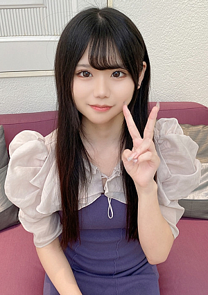 Erina a slender 18-year-old student with beautiful legs who attends Rikkyo University wants money to play with her friends so she is taken for personal use and even takes an unauthorized creampie photo shoot