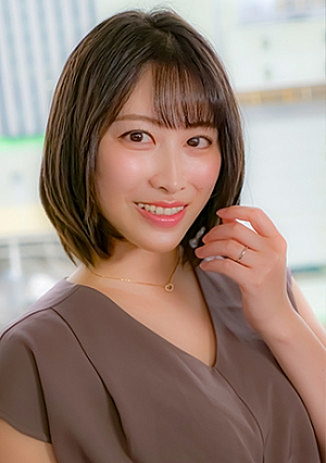 Miki (32 years old)