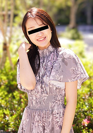 Real face amateur:  Small tits/slender girl with a cute face