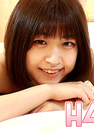 Sayaka Arahashi 20 years old