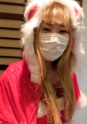 Satsuki 21 Minimal blonde gal was surprisingly neat so I photographed her vagina and left her sucking it