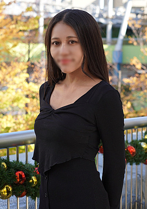 NoFirst Shooting Limited Quantity 175cm model-class slender Japanese-American half-Japanese beauty is challenged by a small virgin to have sex The virgin is so excited by his first sex that he cant help but cum inside her