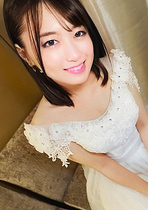 [NTR right after the wedding] Newly married young wife, 24 years old, sneaks out of the room on the night of the wedding, has sex with a handsome business host, cheats on her, shows the whites of her eyes, cums, cums, and cums inside [poor husband] [Uncensored L**ked]