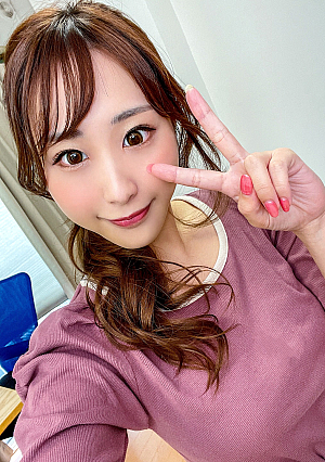 980 yen individual shot Sex appeal Beauty staff 23-year-old fluffy H-cup beautiful breasts Neat system older sister Thoroughly attacking the glans covered with a pan-pan a large amount of splash amateur I cant put it on my clothes