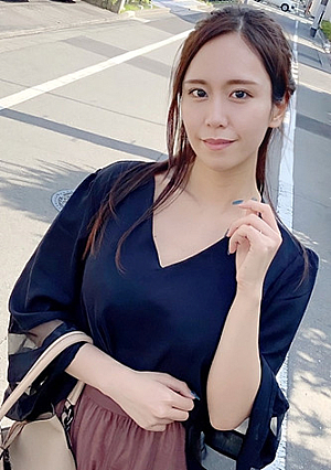Shio Shio Shio I'm sure I'll be satisfied when I blow a frustrated busty married woman