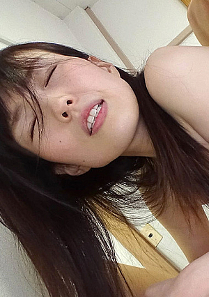 Mina Nagakura 39 years old