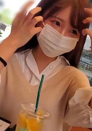 Uncensored An out-of-store date with an active l**i-based concafe clerk