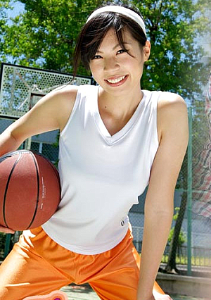 Threesome with a Tall Basketball Girl - Saki Aoyama
