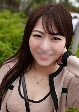 First shot Face showing Innocent older sisters shocking application Beautiful yet obscene beauty and F-cup contrast Her body is on fire after having sex for the first time in a year She gives a blow job and has sweaty sexual intercourse and creampies twice in a row