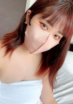 I met a beautiful woman who aspires to be an idol again so Ill take a sex video instead of greeting her
