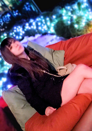 Facial appearance First time uncensored Helping an Instagram photoshoot with super beautiful legs with an inseam of 80cm that climaxes in 10 seconds of insertion and inseminating a beautiful woman with a voice with a voice that moans and moans with thick sperm