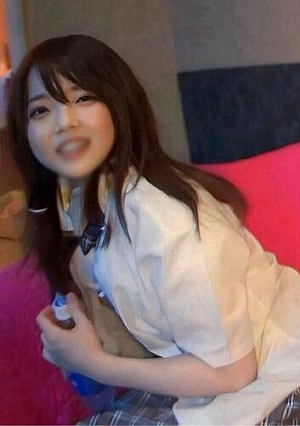 Two people from Osaka Prefecture first orgasm and first creampie third year students squirting 3 hours bonus included