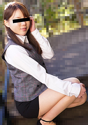 Creampie with a miniskirt office girl 