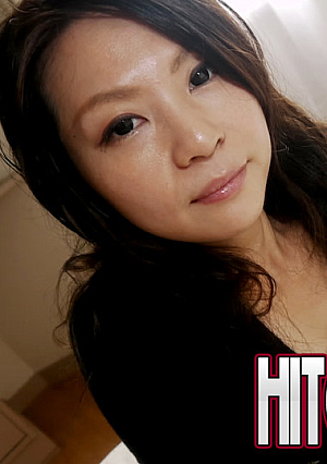 Mikiko Nakayama 37 years old