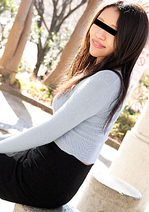 A half-Japanese model who became a slut after being dumped by her ex-boyfriend