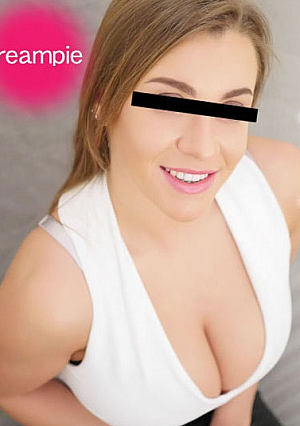 Hot Bane Big Tits Amateur MILF - Yulia