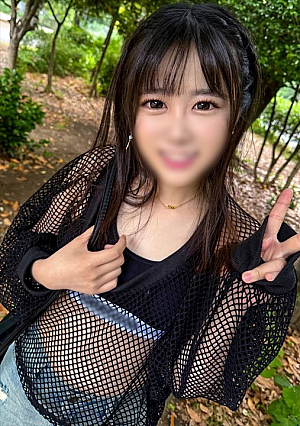 [High-speed Deep Throat] A 20-year-old masochist with little experience and a sullen masturbation girl has a demonic deep throat and is blown away by a merciless hard punch that blows her consciousness and makes her crazy and pervert creampie fuck!! [Fair-skinned hairy delusion]