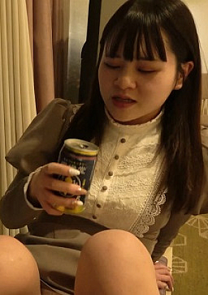 [Celebration New adult] Strong alert pure innocent 20 -year -old 20 -year -old curiosity, Gachikase's vaginal cum shot from a remote vibe (57 minutes)