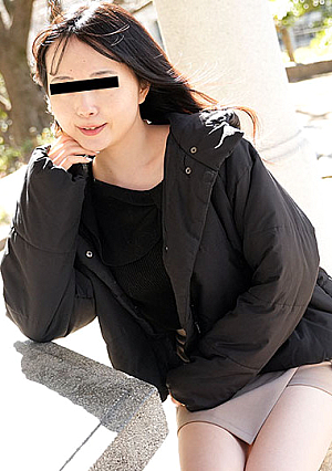  Amateur girl was instantly fucked in an Adult Video job interview before her debut