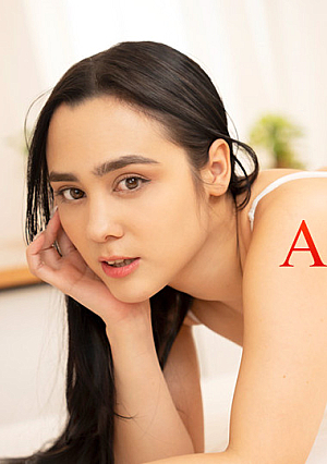 Debut Vol.92: A beautiful Latin woman returns to Japan in search of the sex she learned in Japan