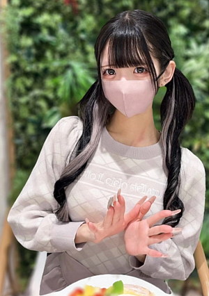 [First face revealed] "Aaaaah, I'm cumming...A 18-year-old masochistic 18-year-old, temperamental girl who attends fashion school, is a dream of starting a business, and her long-awaited appearance is played with pleasure, and her body is convulsing and ejaculating inside her vagina makes her a submissive pet