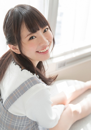 Chiharu (19) S-Cute Sweet and sour sex reminds me of my first partner